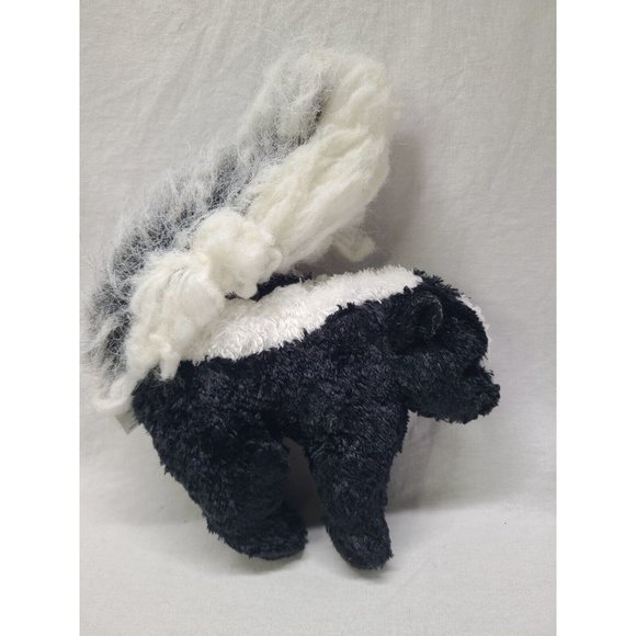 Douglas Cuddle Toys Skunk Stinky The Plush Stuffed Animal Realistic Black White - Picture 4 of 5